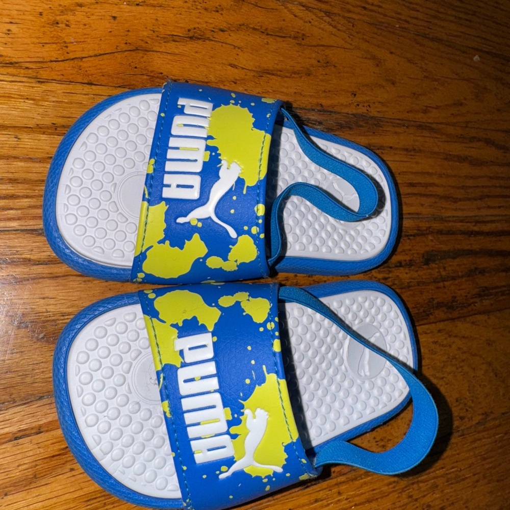 Never worn-Puma Kids Splash Blue and Yellow Sandals